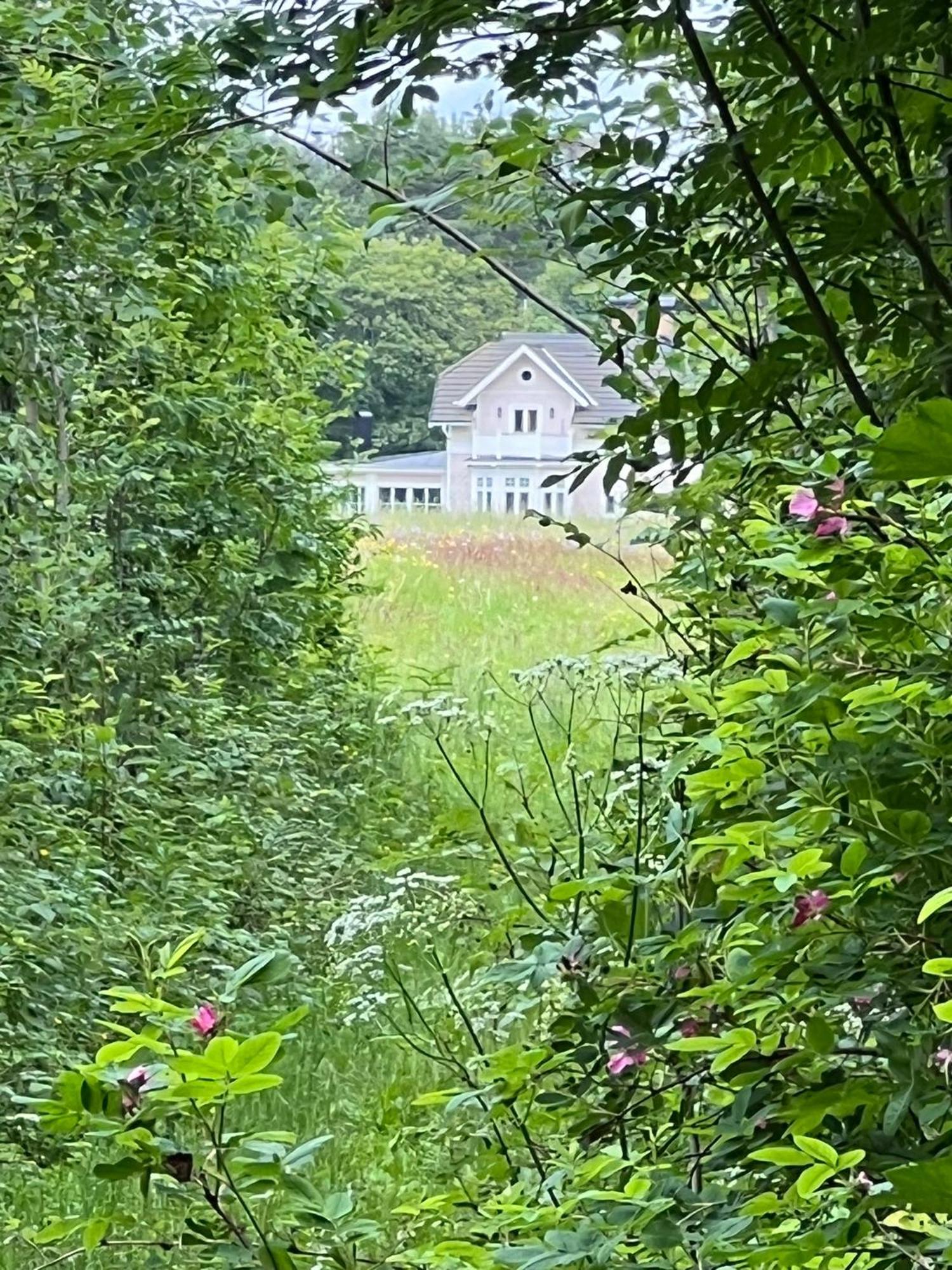 StölletRosa Huset Osebol公寓 外观 照片